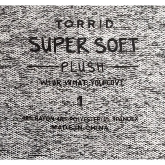 Torrid 1 Super Soft Plush Sweater Women’s 1X Gray V-Neck Long Sleeve Comfy Boho - Picture 3 of 13